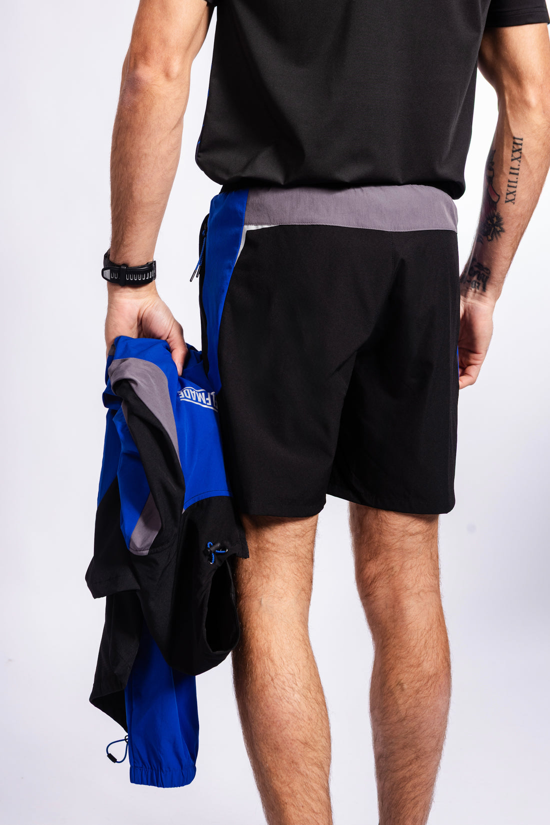 Momentum Shorts – Blue/Black