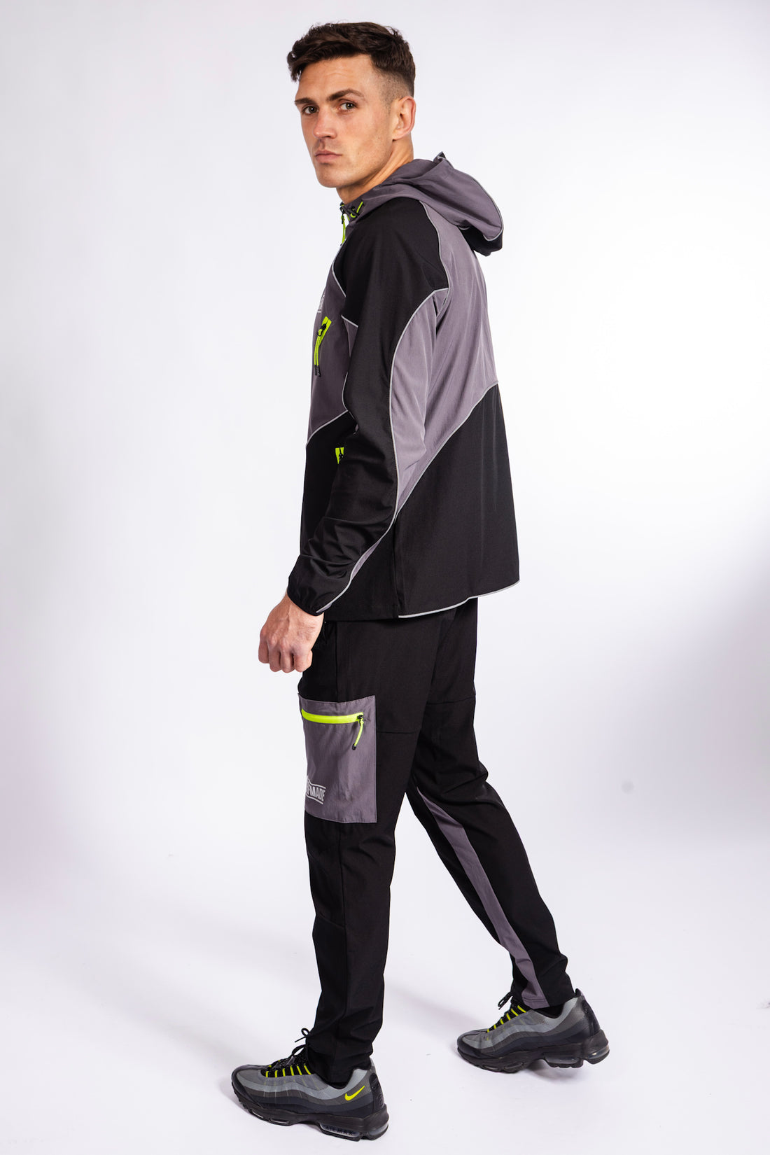 Hybrid Shell Pants – Neon