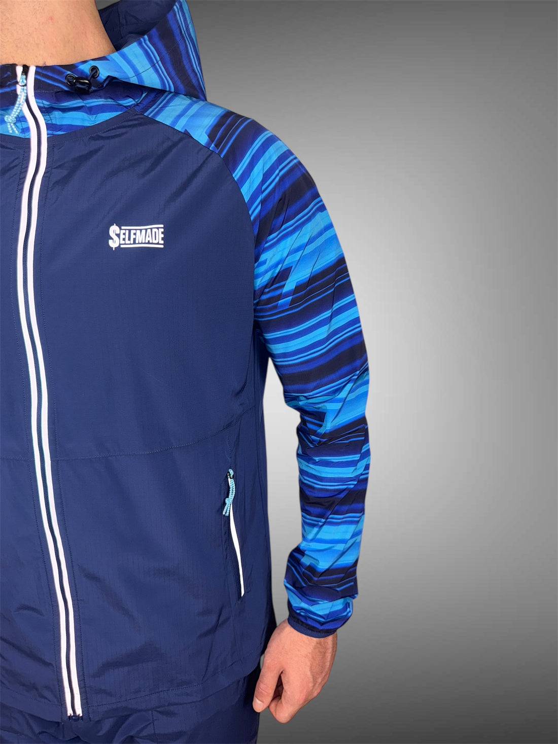 REFLECT WOVEN NAVY WINDBREAKER JACKET