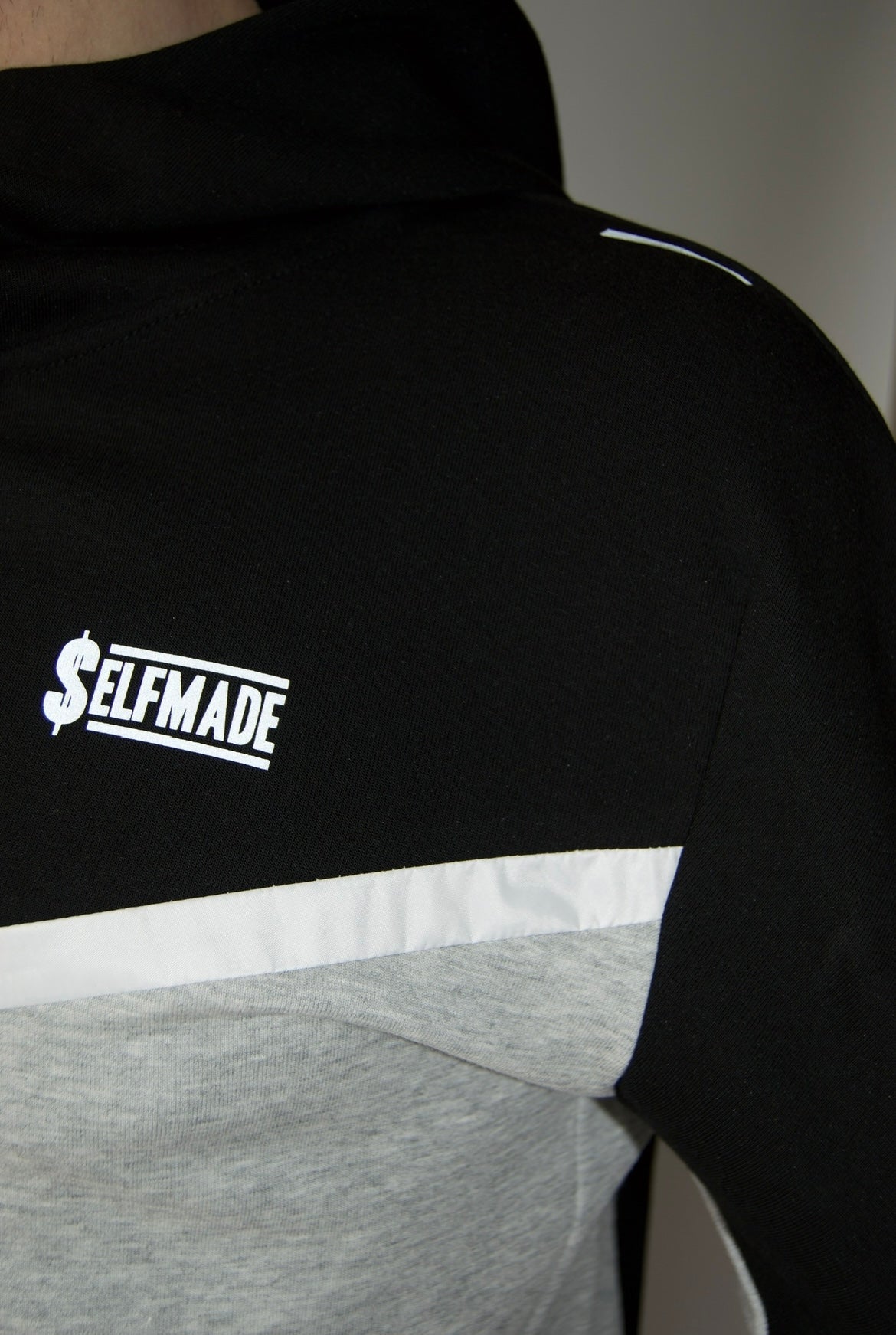 Reflective tech fleece hoodie black/grey